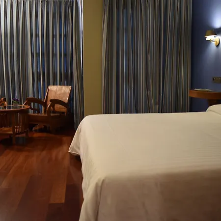 Hotel El Sella 3*