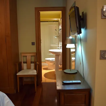 מלון El Sella 3*