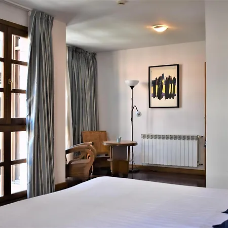 El Sella מלון Onís