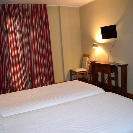 Otel El Sella 3*