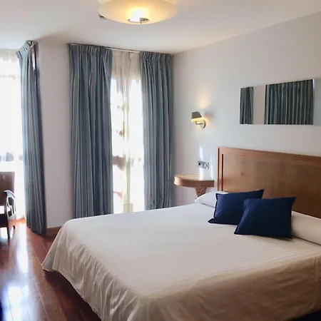 Otel El Sella 3*