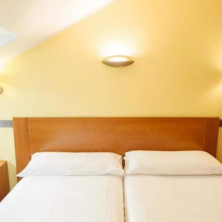 Hotel El Sella 3*